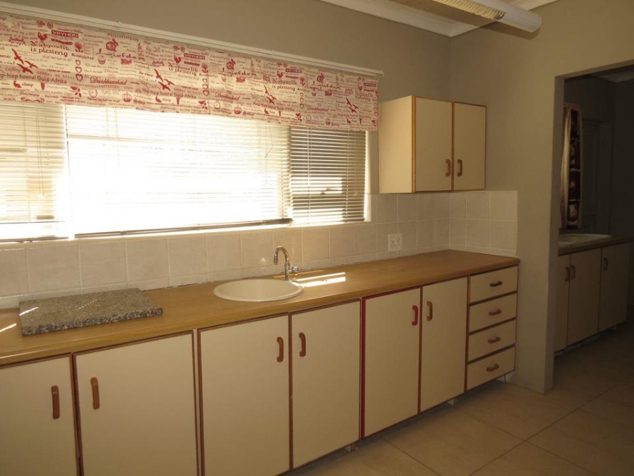3 Bedroom Property for Sale in Stilbaai Wes Western Cape